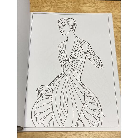 Ted Menten's Mindful Mazes Coloring Book: Fashions by Ted Menten (2017) - Picture 2 of 6
